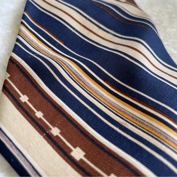 H.A.&E. Smith Ltd. Traditional Width Diagonal Striped Navy, Tan, and Brown Tie - Picture 3 of 8